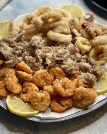 frittura di calamari e gamberi