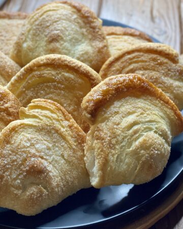 Sfogliatelle (tipo) romane o ciavattoni