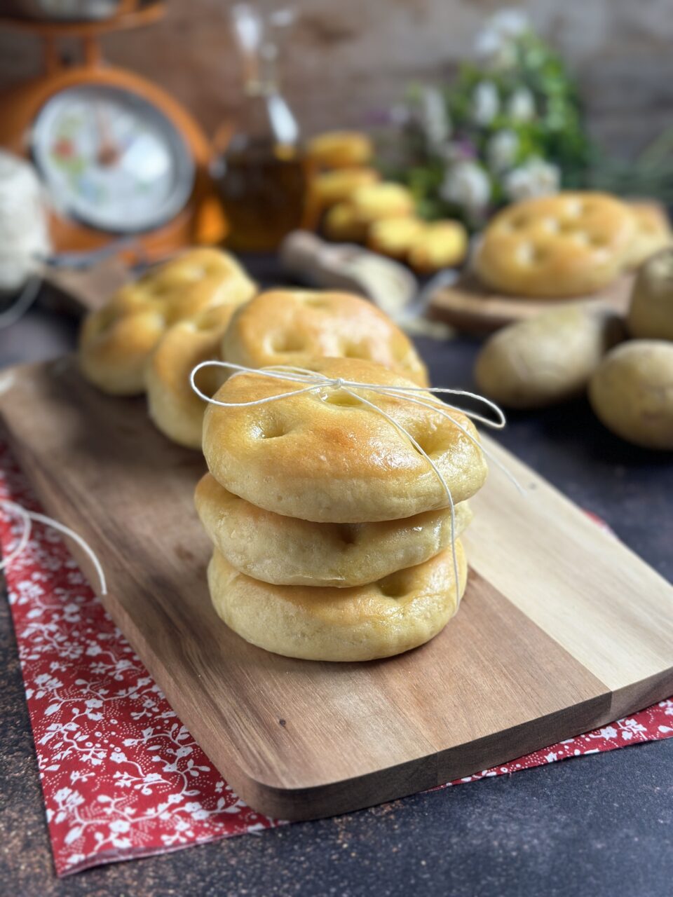 focaccine di semola con patate